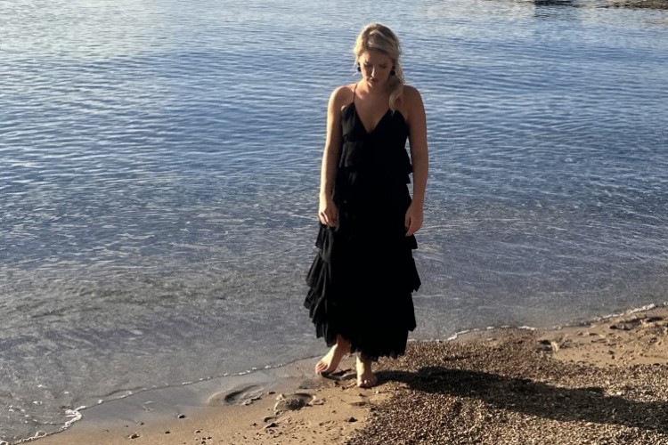 Bodrum'da kamera karşısına geçti