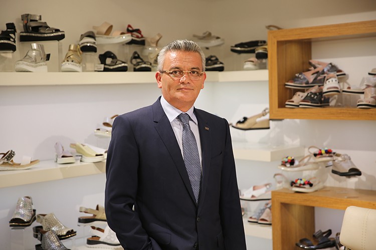 277 milyon çift ihraç edildi