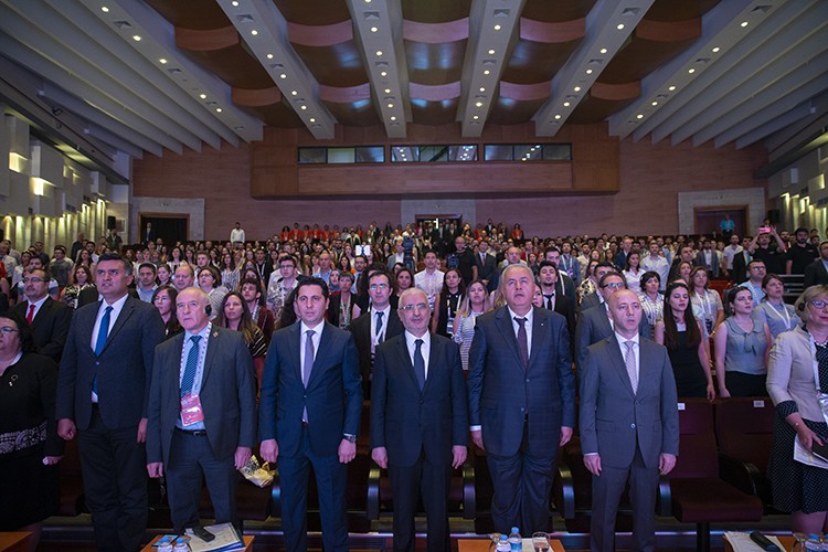 "Hepsine ruhsat verildi"