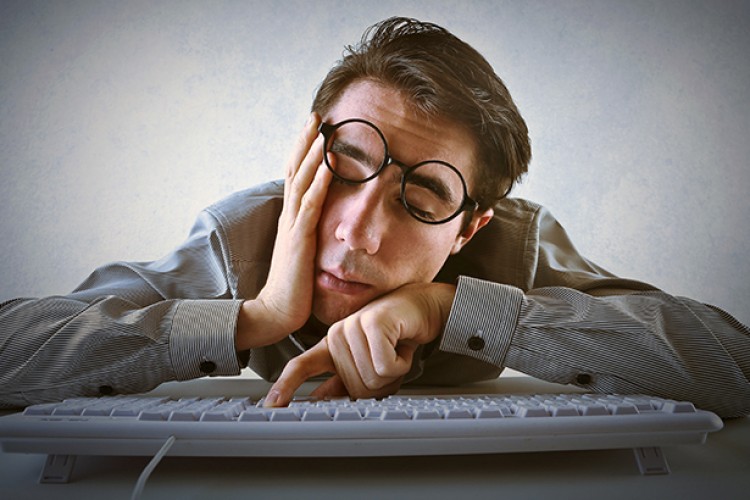 Yetişkinlerin yüzde 50'si uykusuzluk çekiyor