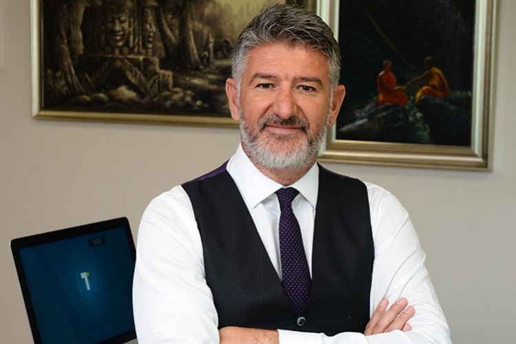 Sanayide kadın operatörler revaçta