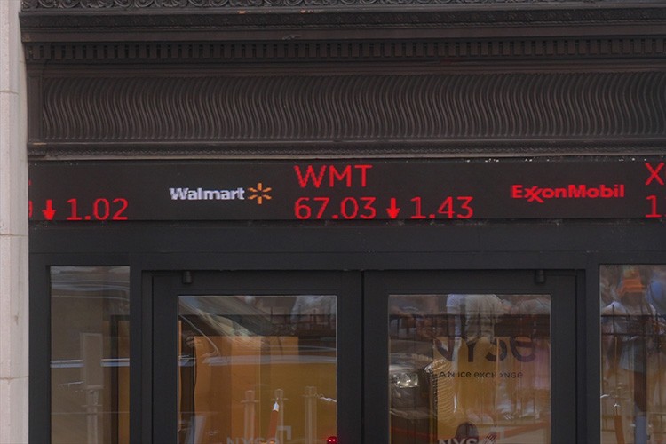 New York borsası düşüşle açıldı