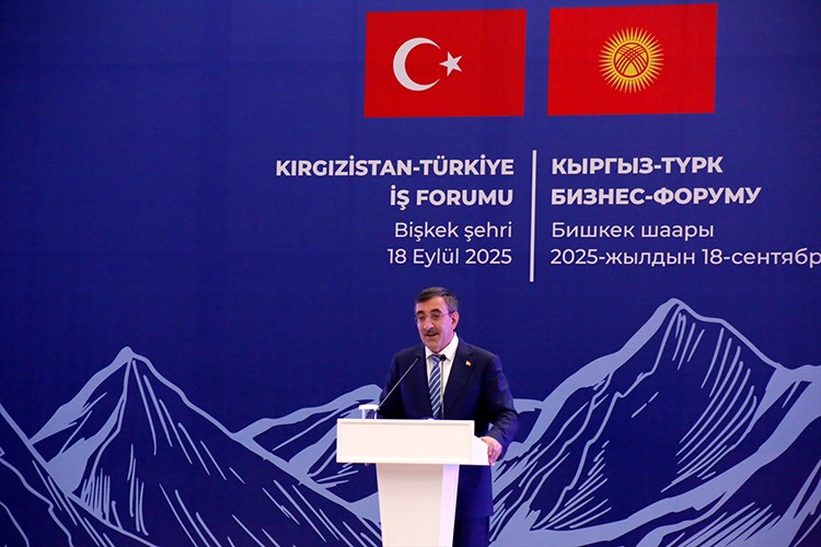 Bişkek'te Kırgız-Türk İş Forumu gerçekleştirildi