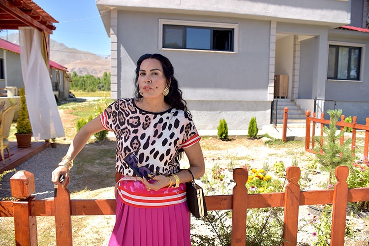 "Başkan" filminde rol gereği çirkinleşti