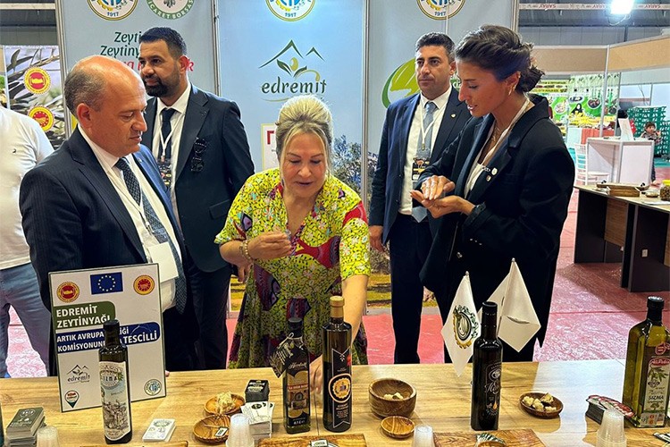 Edremit Zeytinyağı Tadım Festivali 18 Ekim'de başlayacak