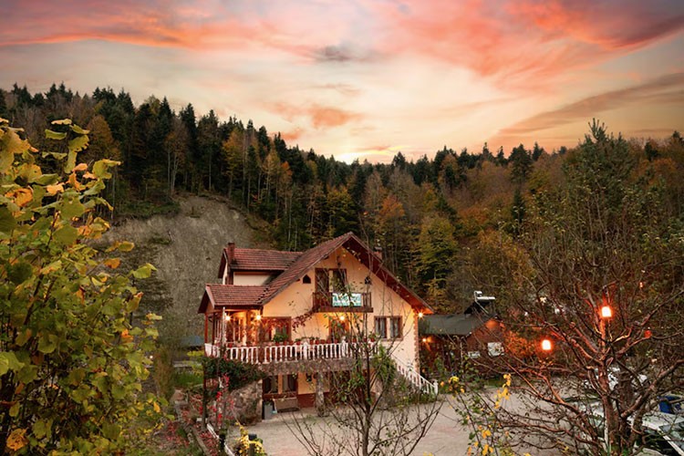 Türk tatilciler serin tatil rotalarını tercih ediyor