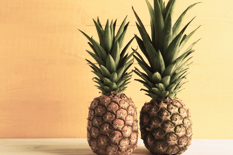 Hafifliğin sırrı ananasın içinde saklı