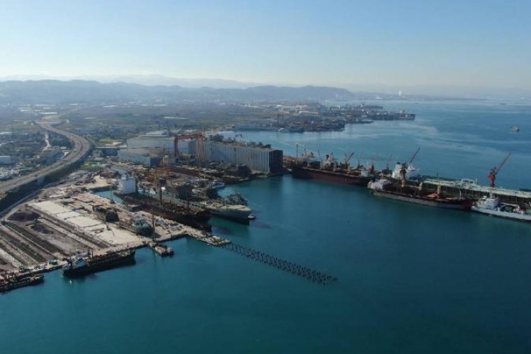 Türkiye'den komşularına ilk çeyrekte 5,9 milyar dolarlık ihracat