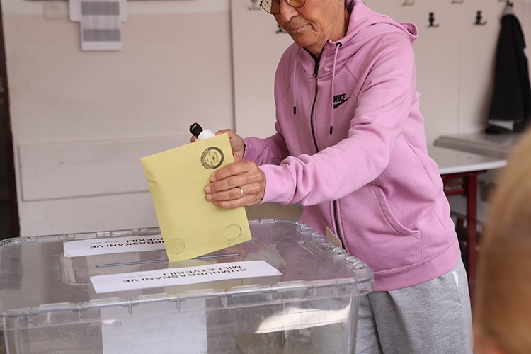 Türkiye sandık başında