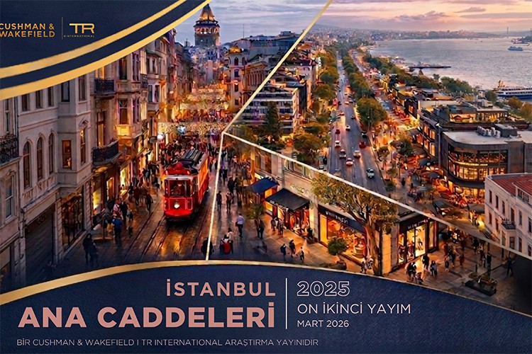Caddelerde trafik 'turist' ile ayrışıyor