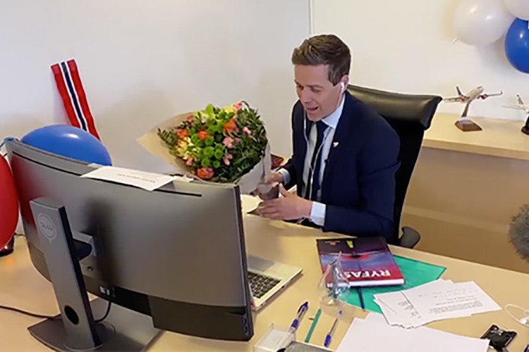 Çevrimiçi açılış töreni