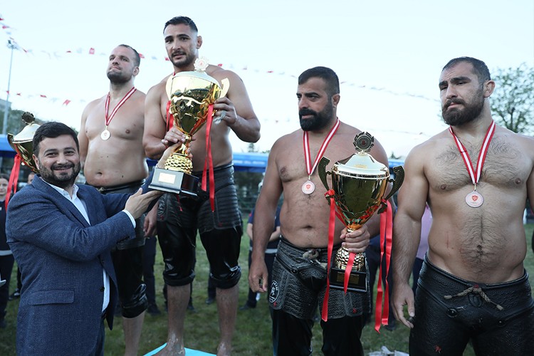 Kâğıthane'de bu yıl da gelenek değişmedi