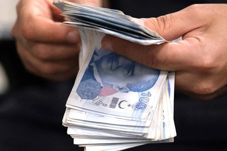 En düşük emekli aylığı 20 bin TL oldu