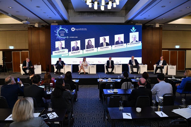 Sürdürülebilir Yatırım Zirvesi'nde Buluştular