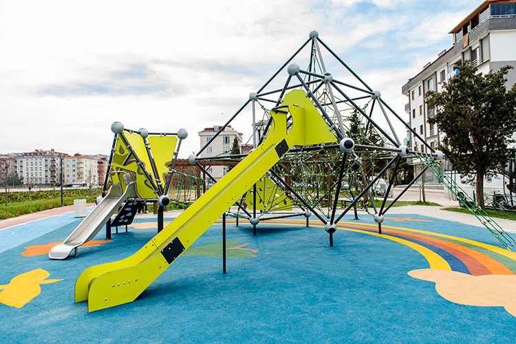 Oyun parkları çok daha renkli, çevre dostu