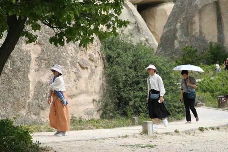 Çin'den seyahat serbestisi kararı