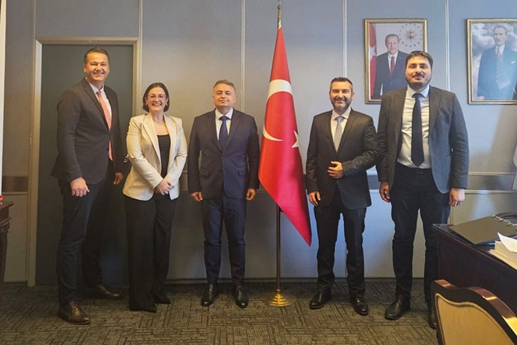 Ticaret Bakanlığı'ndan E-İhracat Konsorsiyumu Statüsü Aldı