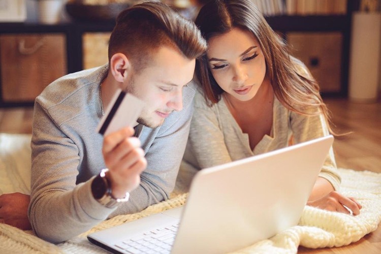 Aşırı Sıcaklar E-Ticareti Yüzde 50 Artırıyor