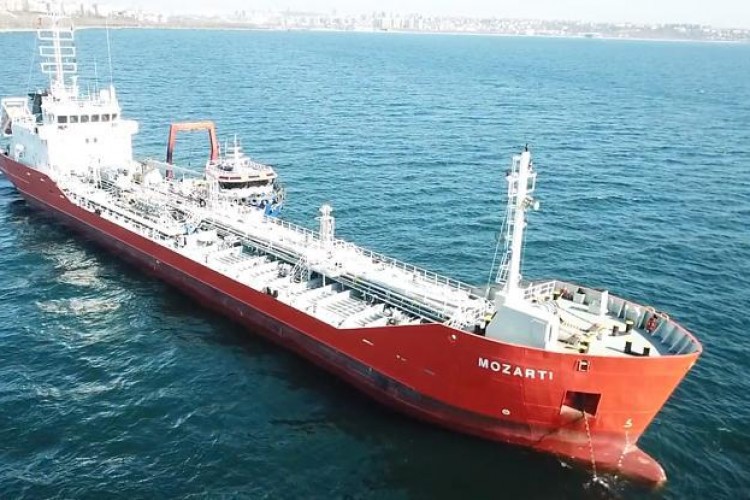 3038DWT KAPASİTELİ OİL CHEMİCAL TANKER GEMİSİNİ BÜNYESİNE KATAN CAMALOT MARITIME'IN YATIRIMLARI DEVAM EDECEK!