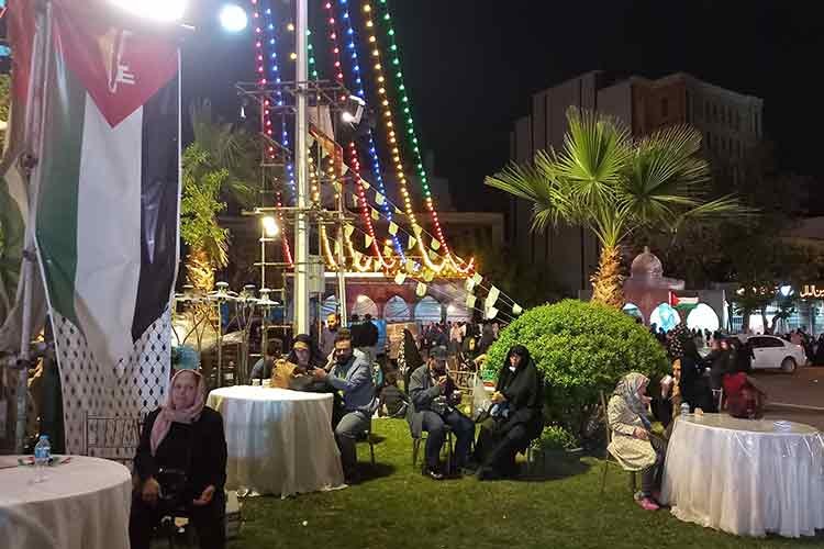 İran'da yaşayan Filistinliler sokak iftarında buluştu