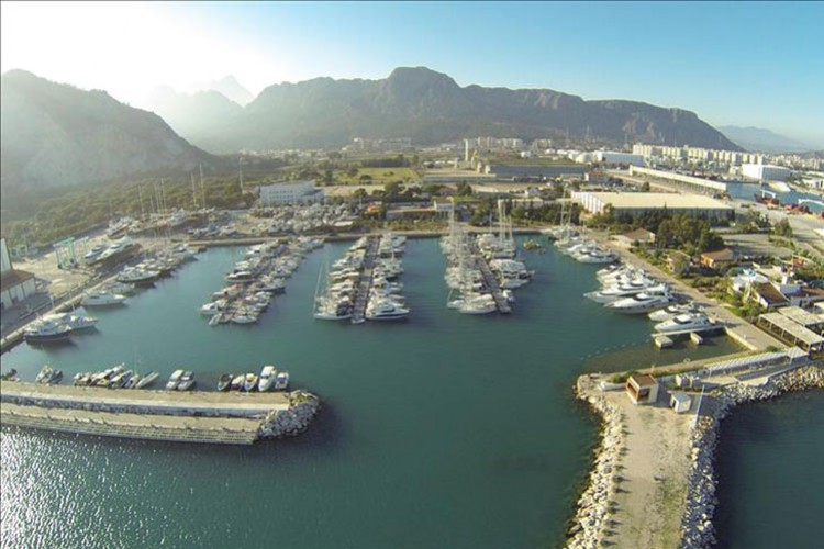 Müşteri Memnuniyeti Yönetim Sistemi Sertifikası'nı aldı