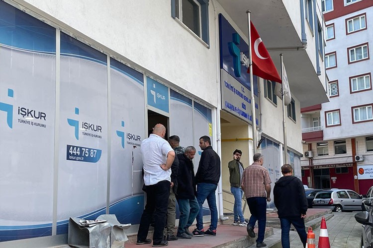 ÇAYKUR'un mevsimlik işçi alımı için başvurular başladı