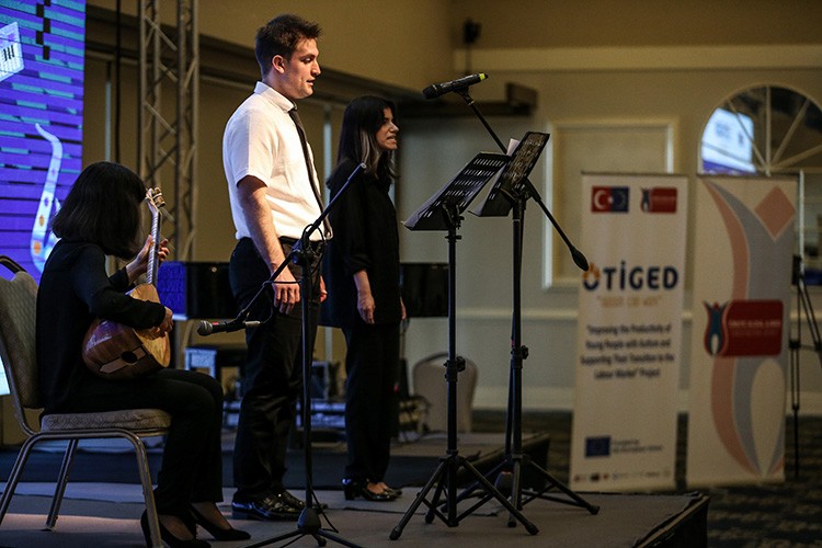 Otizmli gençler iş gücüne katılıyor