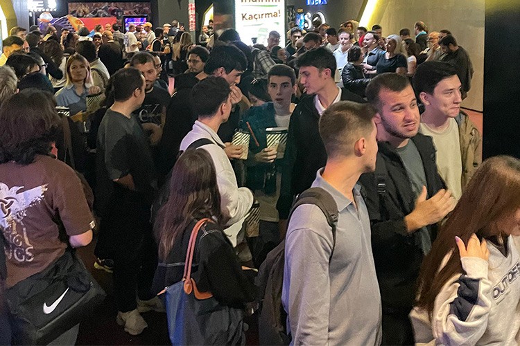 IMAX Ön Gösterimini Paribu Cineverse Akasya'da Gerçekleştirdi