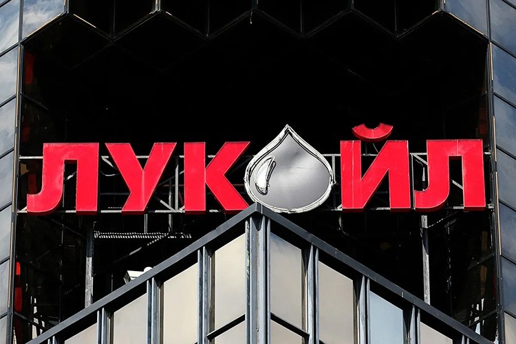 Rus şirketleri gelirlerini yurt dışında tutabilecek