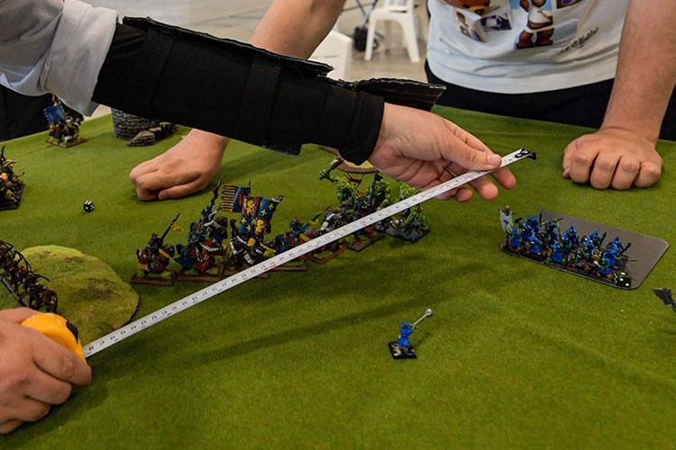 İzmirCon 2024 oyun tutkunu gençleri bir araya getirdi