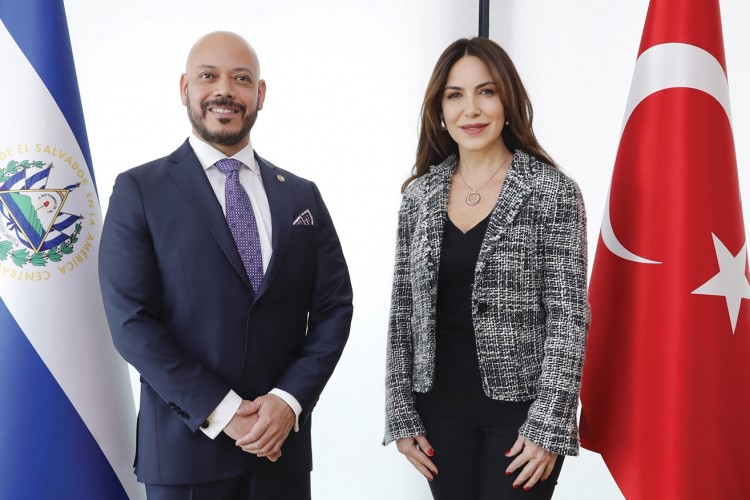 EL SALVADOR'UN TÜRKİYE BÜYÜKELÇİSİ HÉCTOR JAİME