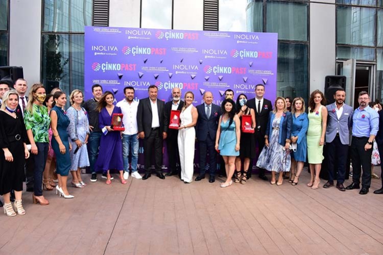 Sanata ve sanatçıya destek