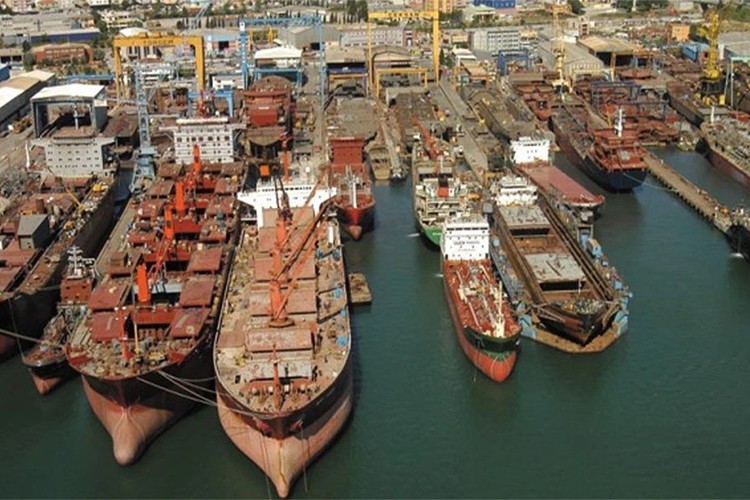 Türk tersaneleri sipariş kaybediyor
