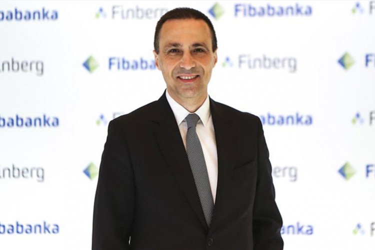 Hem KOBİ'ler hem bankalar kazanıyor