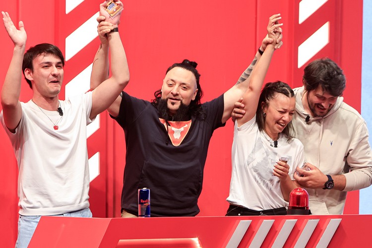 Good Game Show'da Yeni Sezon Hayko Cepkin'le Başladı