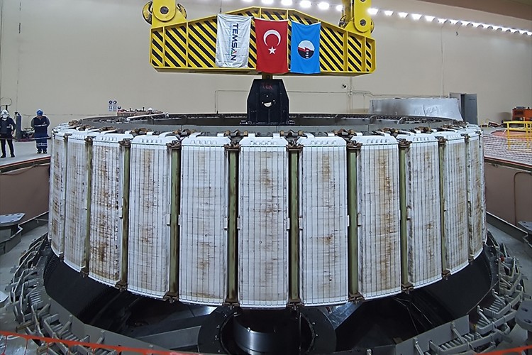 36 yıllık türbinler yenileniyor