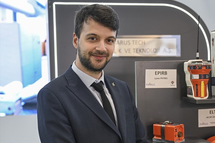 Gemilerde kullanılan acil konum vericisini yerli imkanlarla ürettiler
