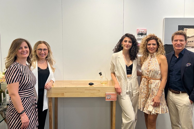 Contemporary İstanbul'da Sanatseverlerle Buluştu