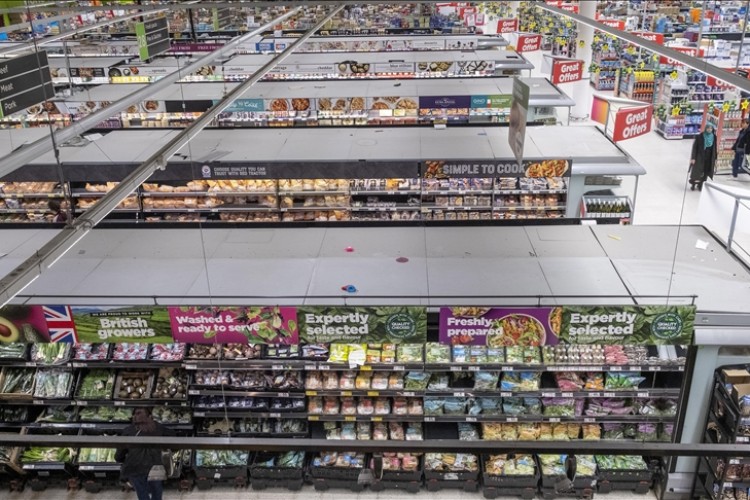 İngiltere'de yıllık enflasyon aralıkta beklentilerin üzerinde gerçekleşti