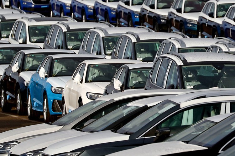 İngiltere'de otomobil pazarı yüzde 11,6 büyüdü