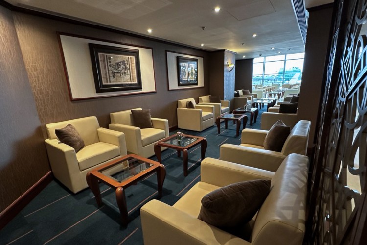 Emirates, Hong Kong Uluslararası Havalimanı'ndaki Dinlenme Salonunu Yeniledi