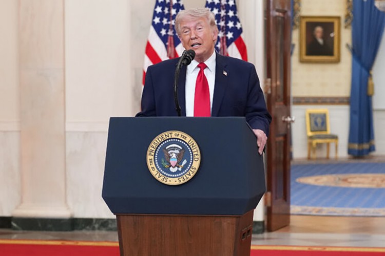 "İki üç hafta İran'ı çok sert vuracağız"