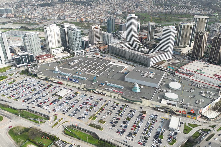 AVM sektöründe dev satış