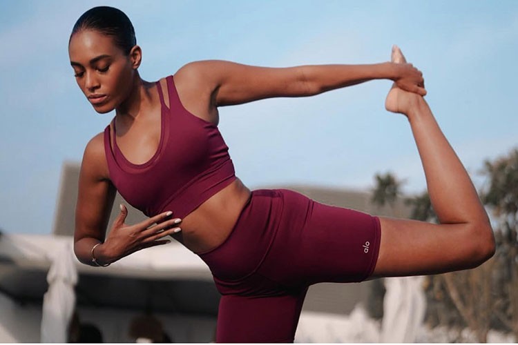 Dünyaca ünlü yoga eğitmeni Adrienne Everett, Bodrum'da