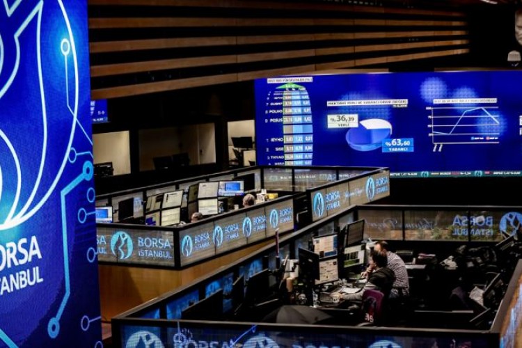 Borsa rekorunu 9.000 puanın üzerine taşıdı