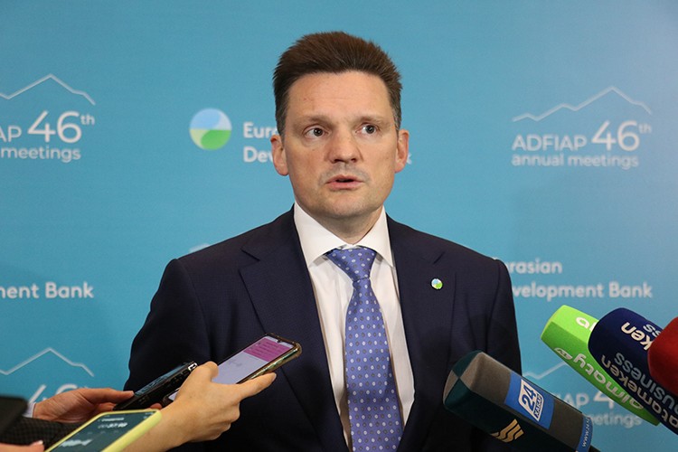 Türkiye'yi banka üyesi olarak aralarında görmek istiyor