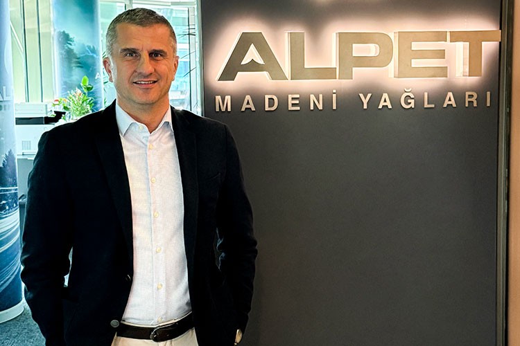 Alpet Madeni Yağları Yeni Vizyonu İle Automechanika İstanbul'da