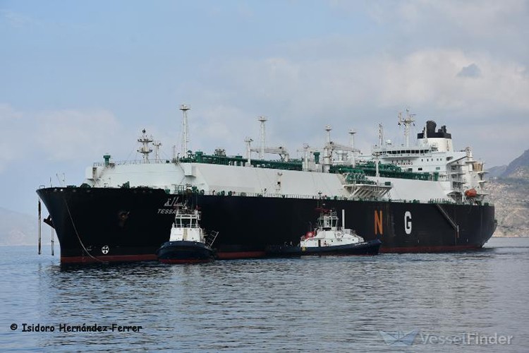 Cezayir bandıralı LNG gemisi yarın Türkiye'ye ulaşacak