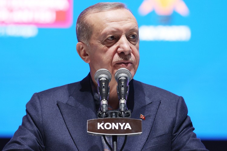 "Merak etmeyin, enflasyon da inecek"