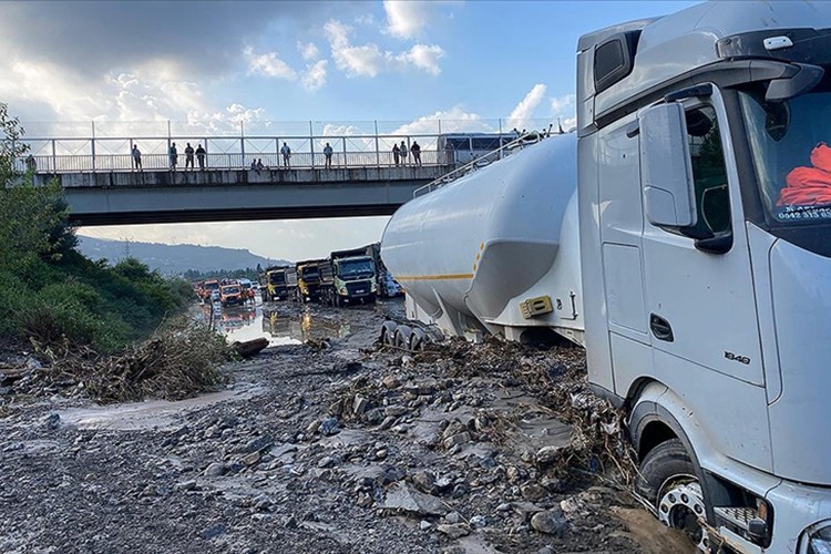 Toprakkale-İskenderun Otoyolu ulaşıma tamamen açıldı